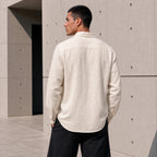 Стилна мъжка риза екрю с дълъг ръкав и свободна визия - BeigeLinenShirt lifestyle back
