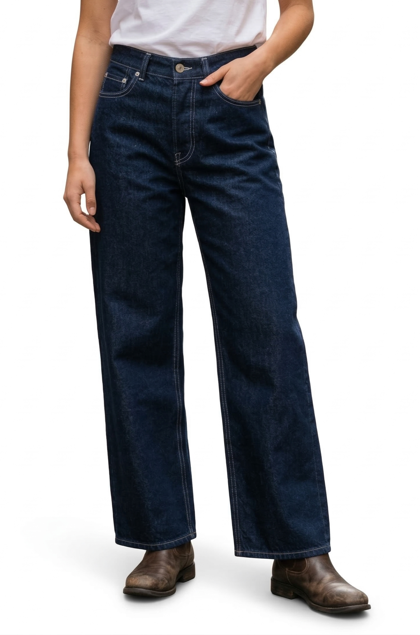 Дамски тъмносини дънки с прав крачол – класически модел