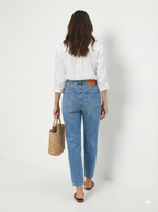 Дамски дънки с висока талия – светъл деним