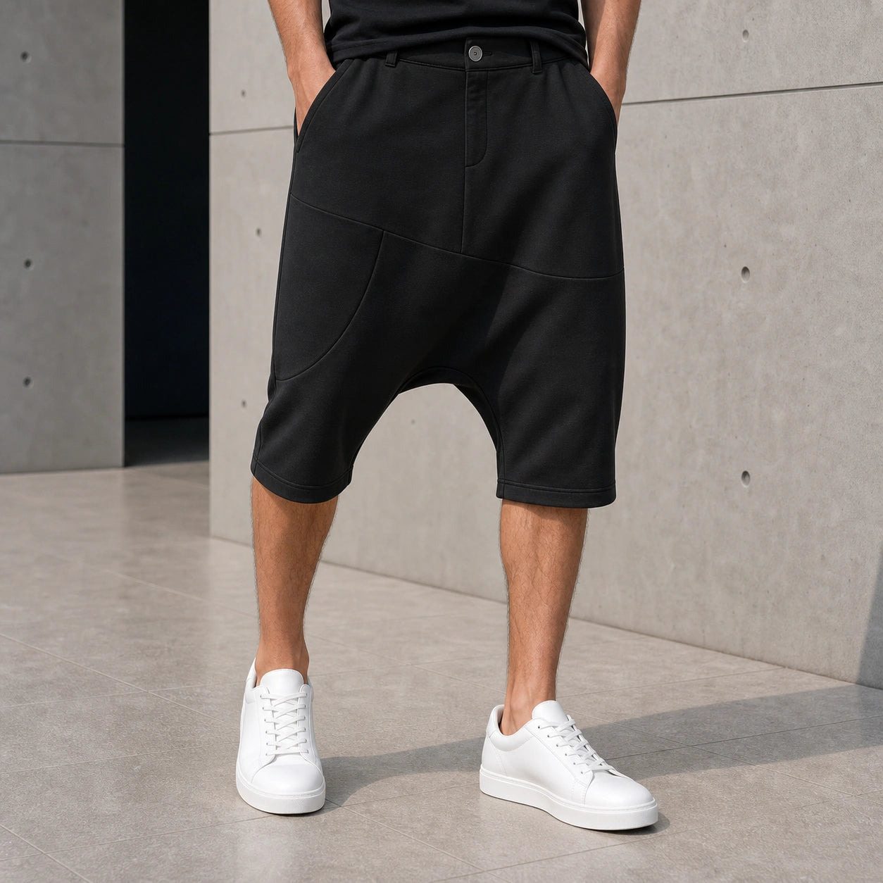 Мъжки къси панталони с ниско дъно в сиво и черно - Shortjeans5 lifestyle front
